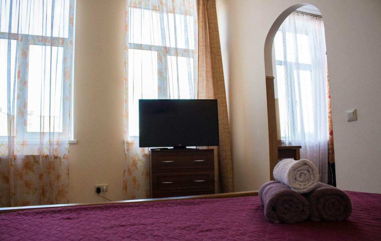 לבוב Квартира В Центрі Вулиця Балабана 29 Біля Краківського Ринку מראה חיצוני תמונה